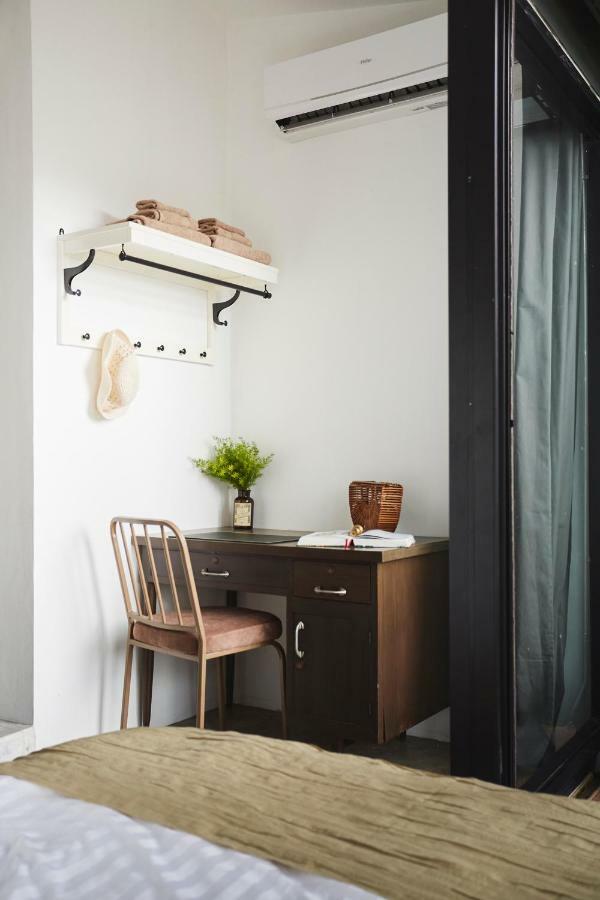 Ob-Oon Boutique Bed & Breakfast Бангкок Экстерьер фото